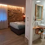 Agrafonte * 파코스 데 페레이라